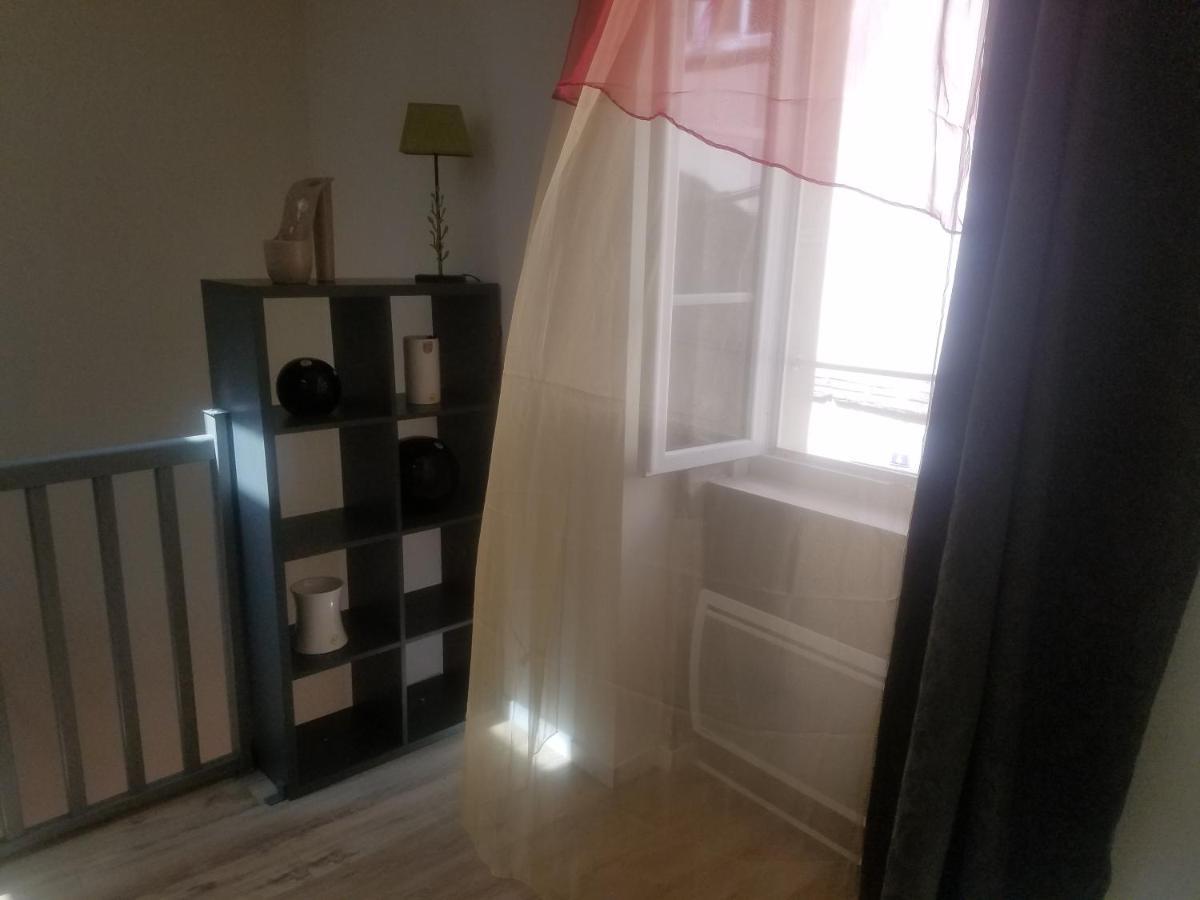 Castrum - Duplex - 3 Etoiles - Petit Box Velo